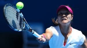 The effort of making her third Australian Open final is written all over Li Na's face (Thanks to indianexpress.com)